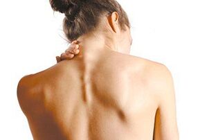 Como se manifesta a osteocondrose cervical